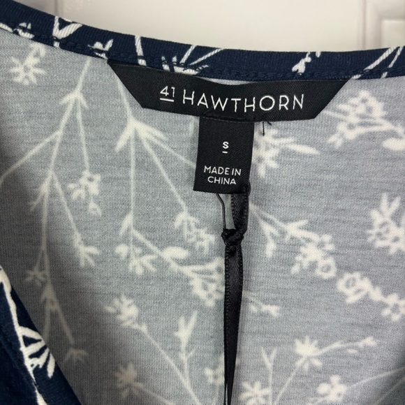 41 Hawthorne NWT Faux Wrap Dress Size Small - Picture 5 of 9